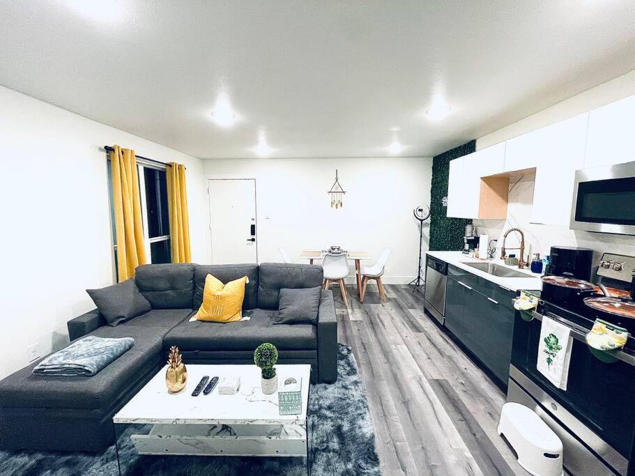 Апартаменты Luxe Travel Retreat Near Deep Ellum Даллас Экстерьер фото